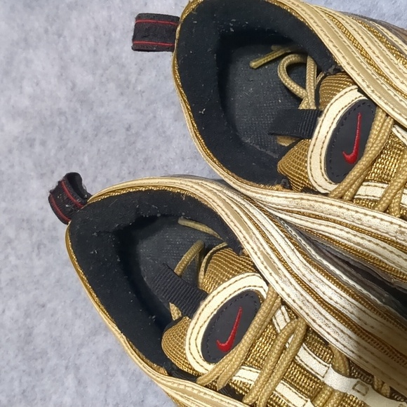 Nike Air Vapormax 97 GS Sz 6Y women's 7.5 - Picture 8 of 9